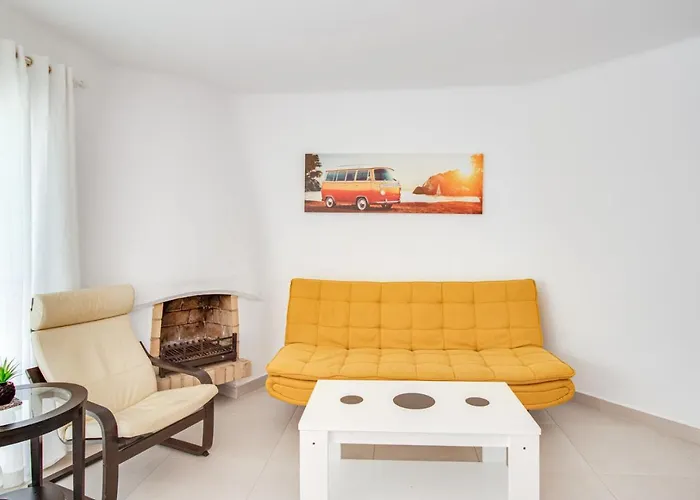 Modern Oasis 500m With Ac Wifi Pool Apartment *