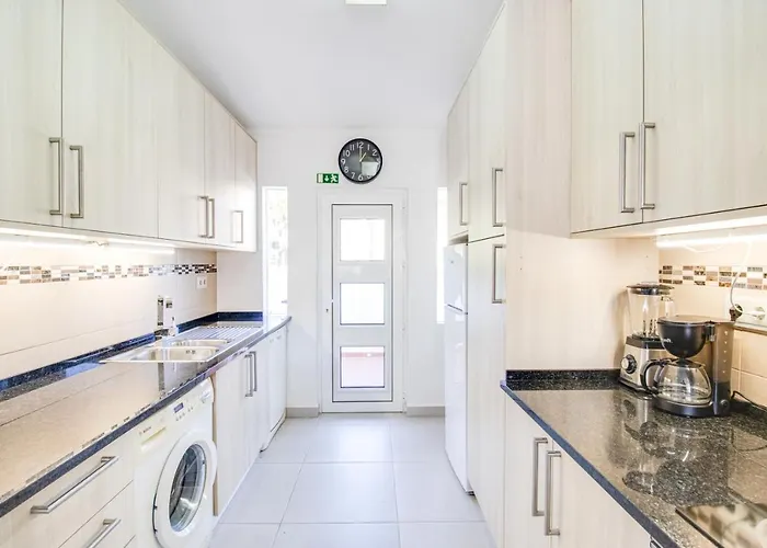 Apartment Modern Oasis 500m With Ac Wifi Pool Albufeira