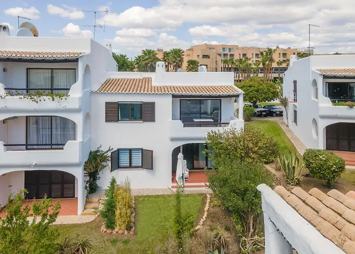 Modern Oasis 500m With Ac Wifi Pool *