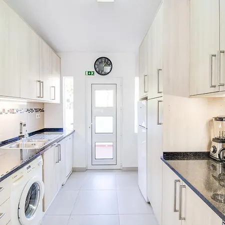 Apartment Modern Oasis 500m With Ac Wifi Pool Albufeira